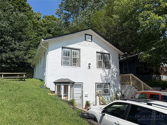 2nd image of 105 Summit Street