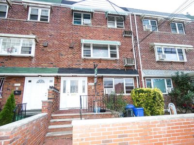 2069 E 53rd Pl, Brooklyn, NY, 11234