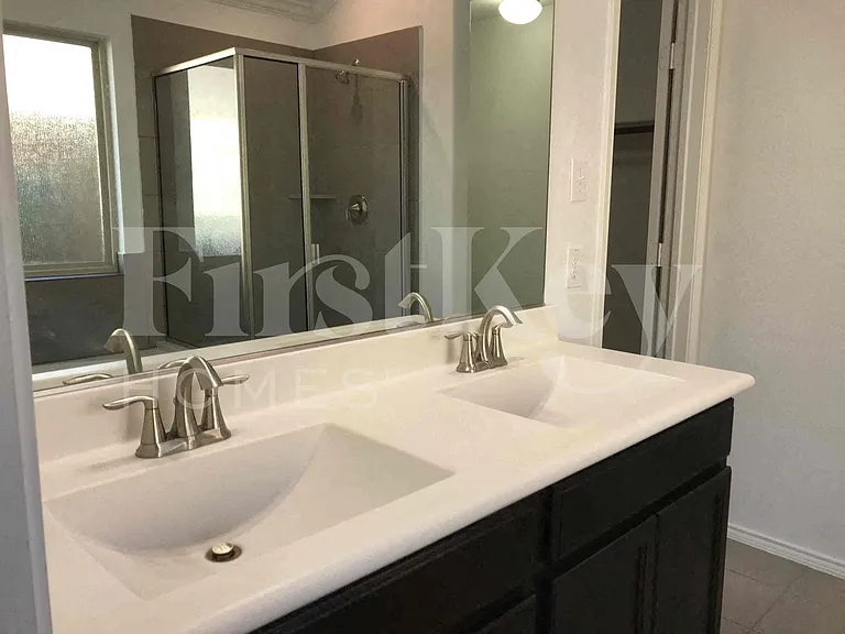 264 Callaghan Dr — Photo 21