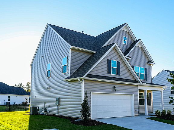2nd image of 1035 Gallivant Way