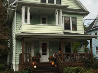 82 Harborview Ave, Bridgeport, CT 06605