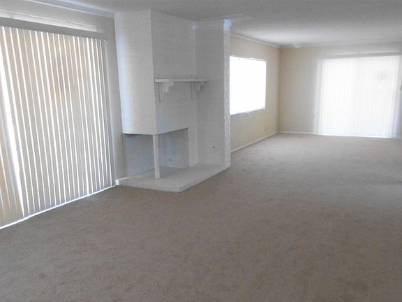 4th image of 2894 Vegas Valley Dr