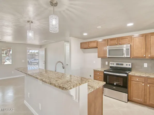 8549 E Rosewood St, Tucson, AZ 85710