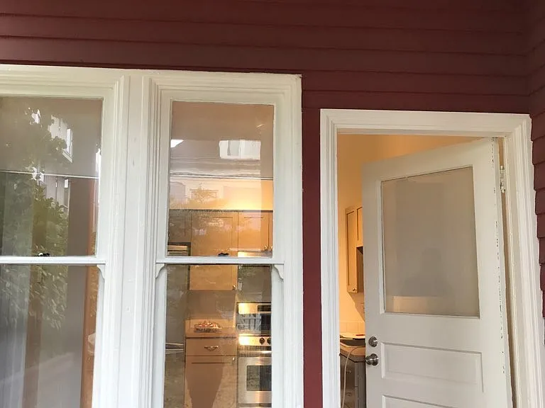 1423 Boylston Ave — Photo 11