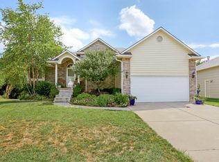 4324 N Rushwood Cir, Wichita, KS 67226