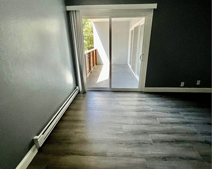 10 Birch Street — Photo 12