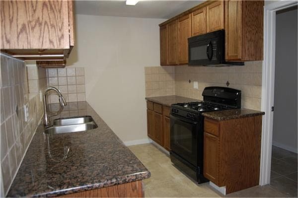1st image of 5026 Charriton Dr
