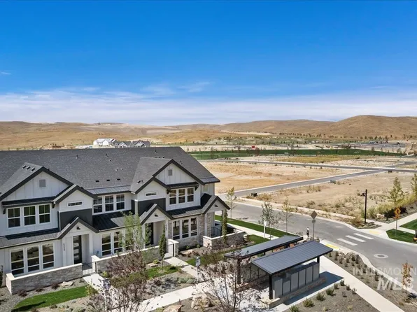 6234 N Holly Springs Ln, Eagle, ID 83616