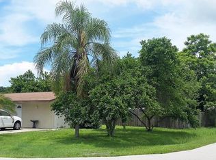 4563 Spahn St, Sarasota, FL 34232