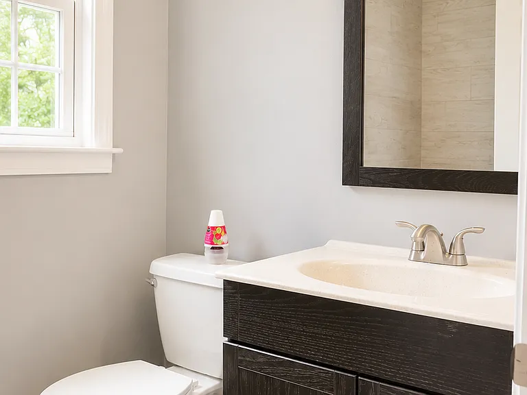 20 Andrea Dr #18 — Photo 10