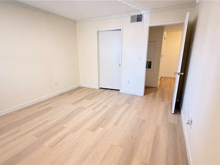 7885 W Flamingo Rd #1131 — Photo 24