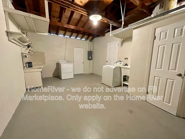 211 S Fernwood Ave — Photo 11