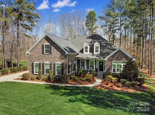 108 Santana Ln, Troutman, NC 28166