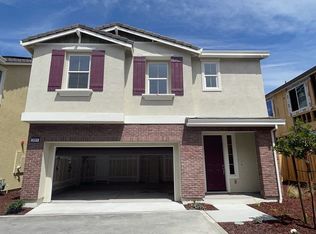 2051 Karen Pl, Rohnert Park, CA 94928