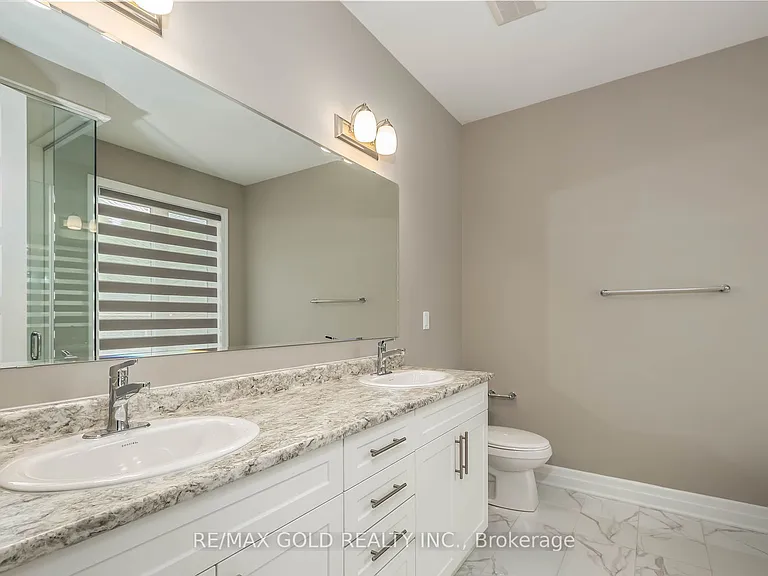 42 Milt Schmidt St — Photo 32