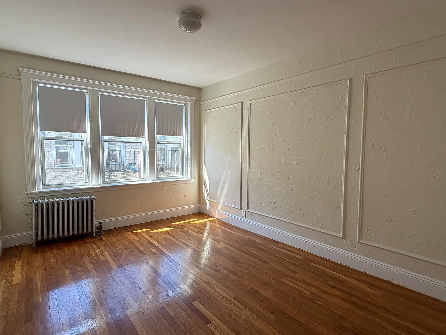 1 bed, 750 sqft, $2,250 — Photo 1