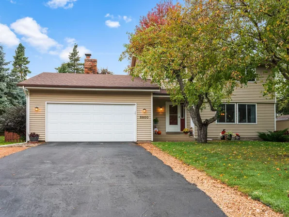 5800 Scenic Heights Dr, Minnetonka, MN 55345