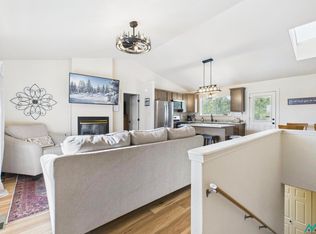 107 San Miguel Rd, Ruidoso, NM 88345