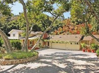 2534 Mandeville Canyon Rd, Los Angeles, CA 90049