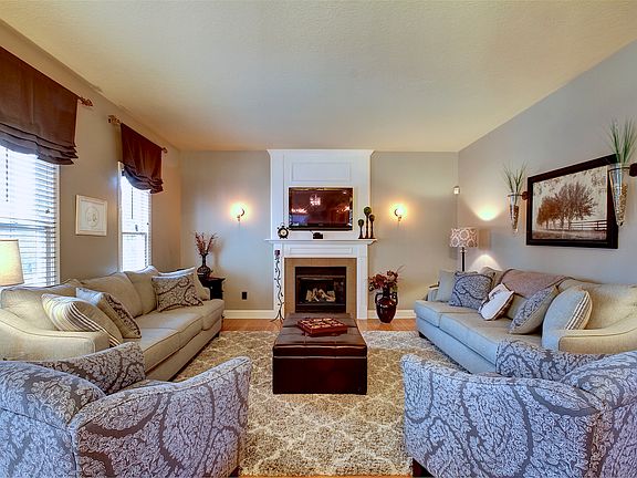 5th image of 14331 Pin Oak Dr