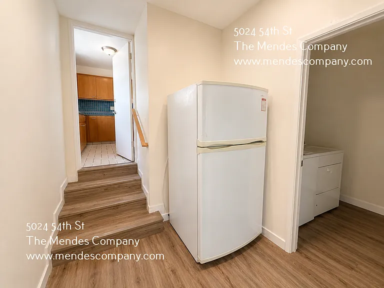 College Rental on 54th St. — Photo 5