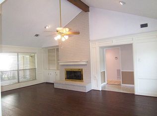 6211 Rippling Hollow Dr, Spring, TX 77379