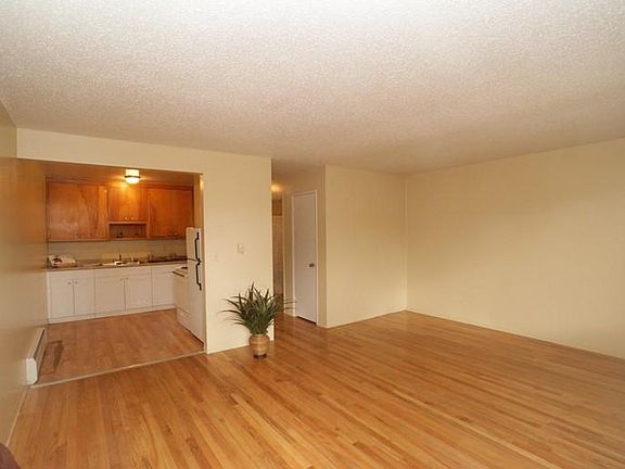 3rd image of 5001 S Thistle St APT 26