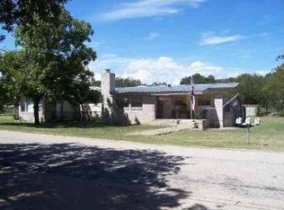 415 Beaver St, Tow, TX 78672