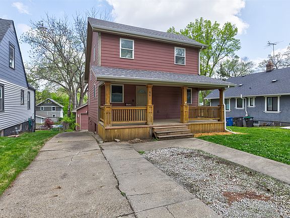 2nd image of 661 34th St