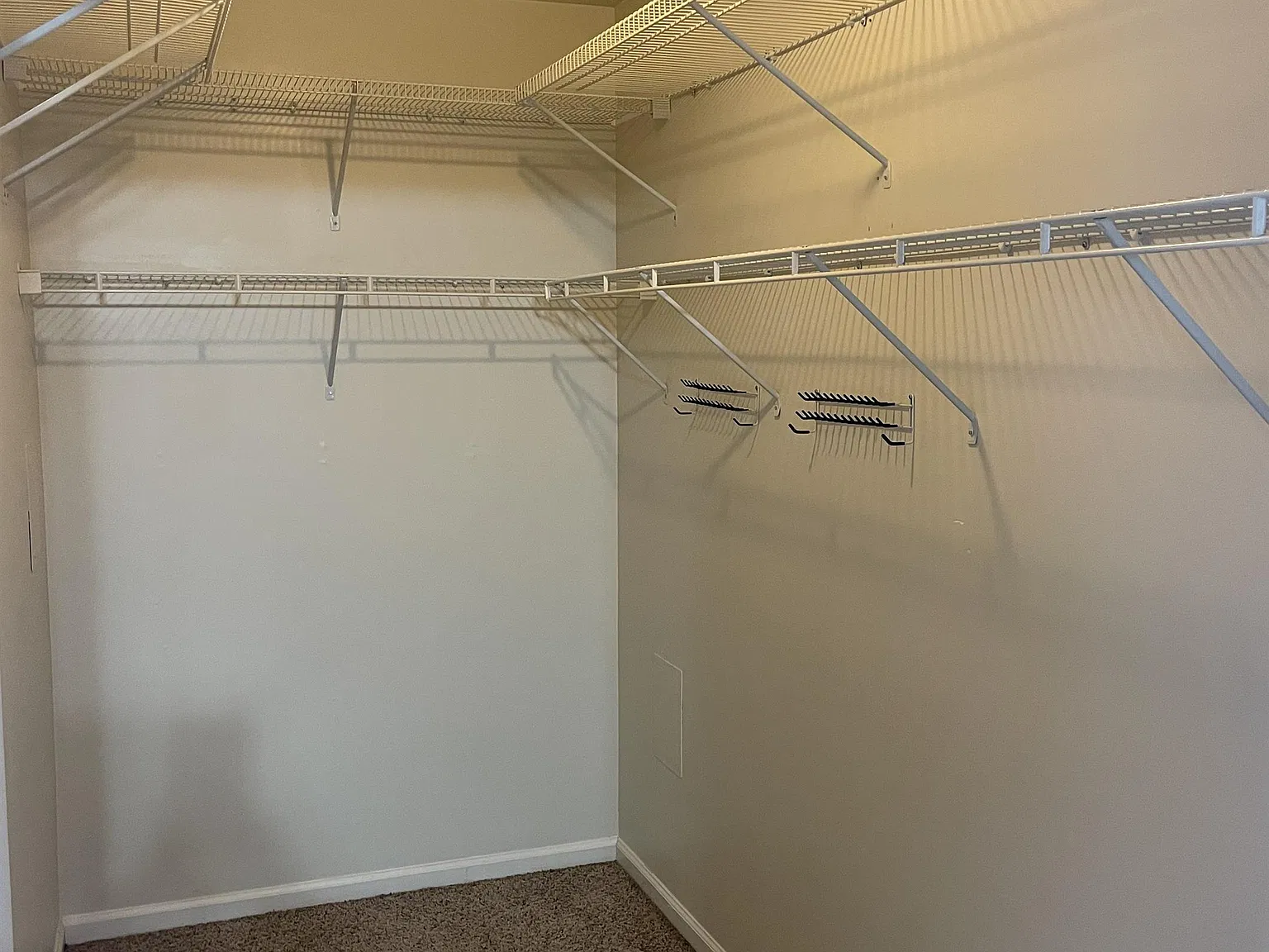 1022 Granite Court - 1 — Photo 4