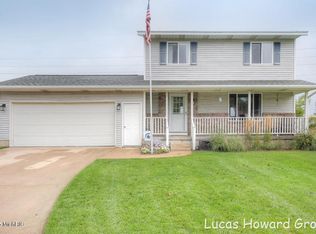 5502 55th Ct SW, Wyoming, MI 49548