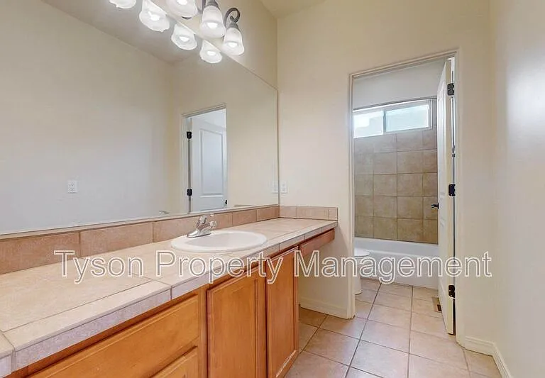 5124 San Adan Ave NW — Photo 11