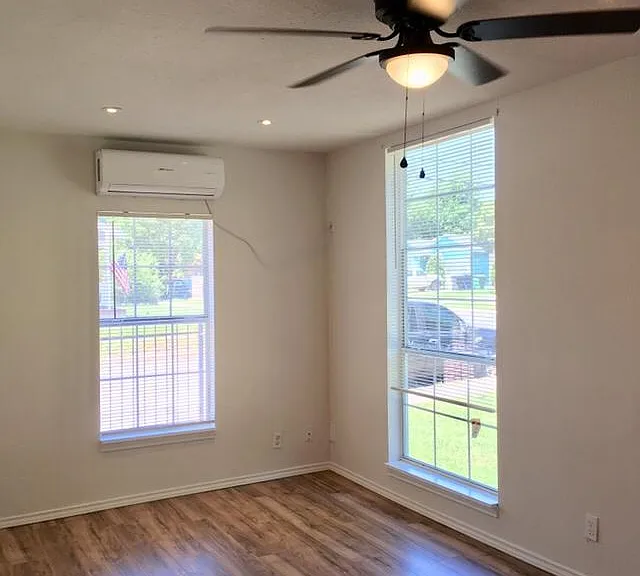 1042 W Lynwood Ave #2 — Photo 8