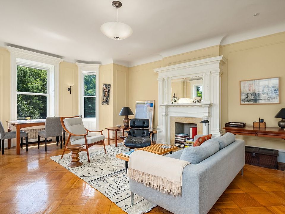 1st image of 118 Prospect Park W APT 3