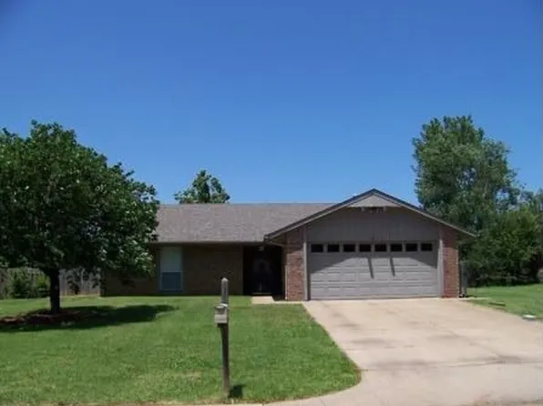 1512 E Will Rogers Dr, Stillwater, OK 74075