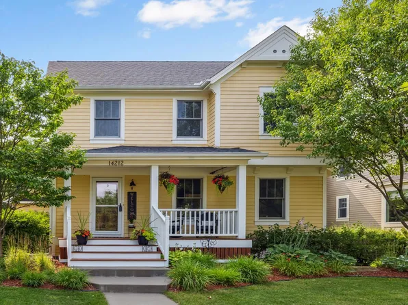 14212 Garden Way N, Hugo, MN 55038