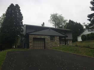 7943 Jenkintown Rd, Cheltenham, PA 19012