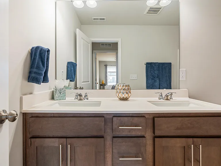 185 Millennium Dr — Photo 27
