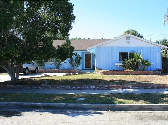 2nd image of 8615 Aura Ave