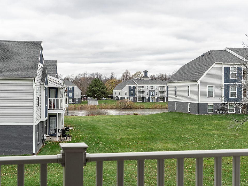 1st image of 2143 43rd St SE #2B-2Ba-1220Sqft