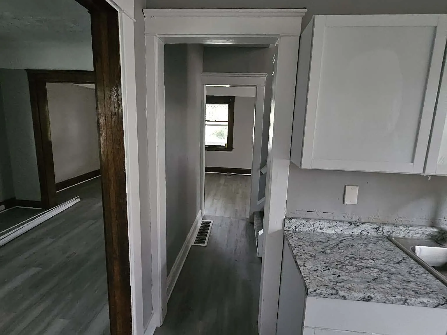 5 bed, 1496 sqft, $1,900 — Photo 4