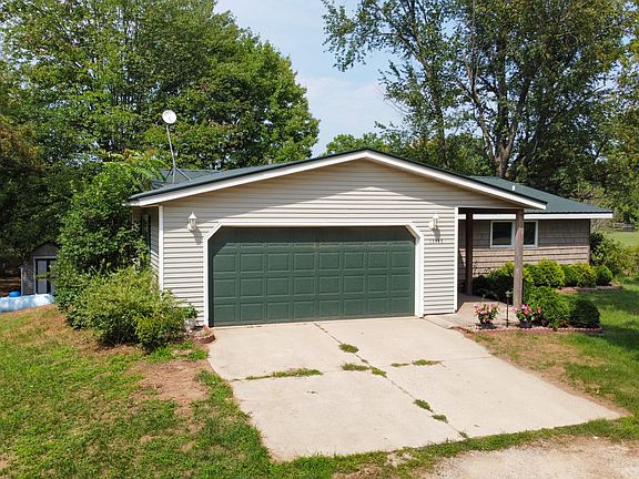 4th image of 13985 Bagley St