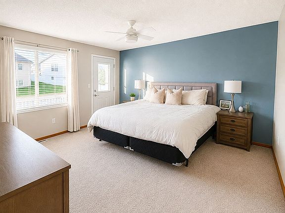 Primary Bedroom & deck acces