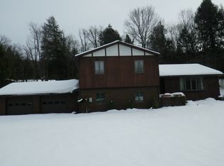 177 Double Dam Rd, Northern Cambria, PA 15714