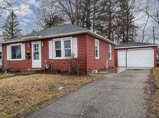 213 15th Ave NE, Rochester, MN 55906