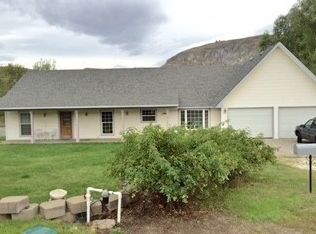 4 Orchard Loop S, Tonasket, WA 98855