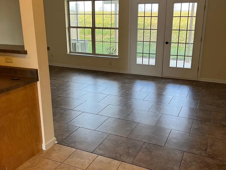 13 Delano Dr — Photo 6