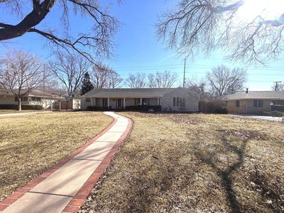 36 N Stratford Rd, Wichita, KS, 67206