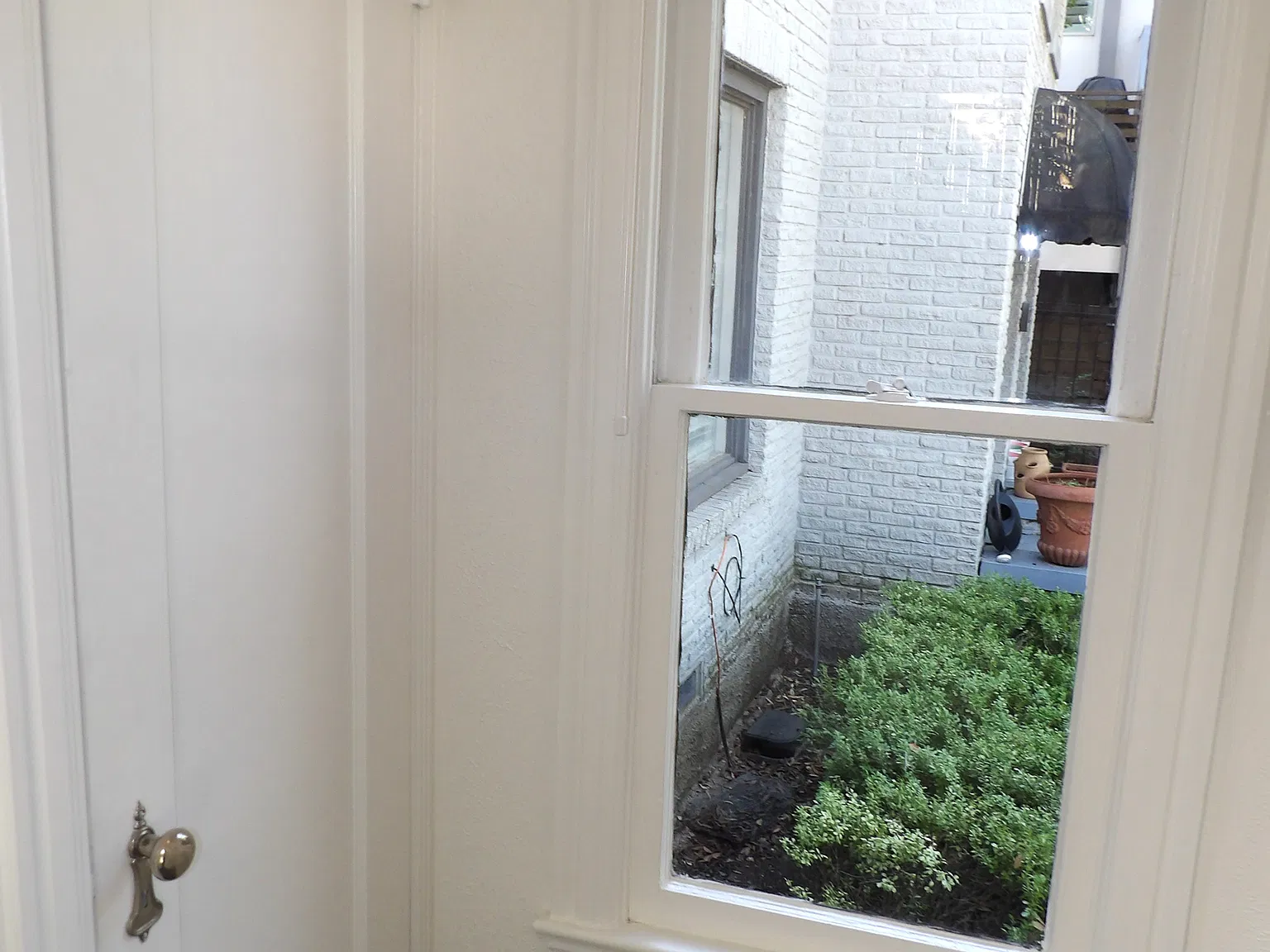2 bed, 1296 sqft, $2,700 — Photo 4
