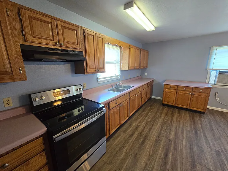 530 Jamestown Loop — Photo 3